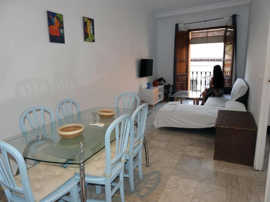 Apartamento En Sevilla Centro Con Vistas A La Plaza Alameda De Hercules - Hasta 6 Personas Zewnętrze zdjęcie