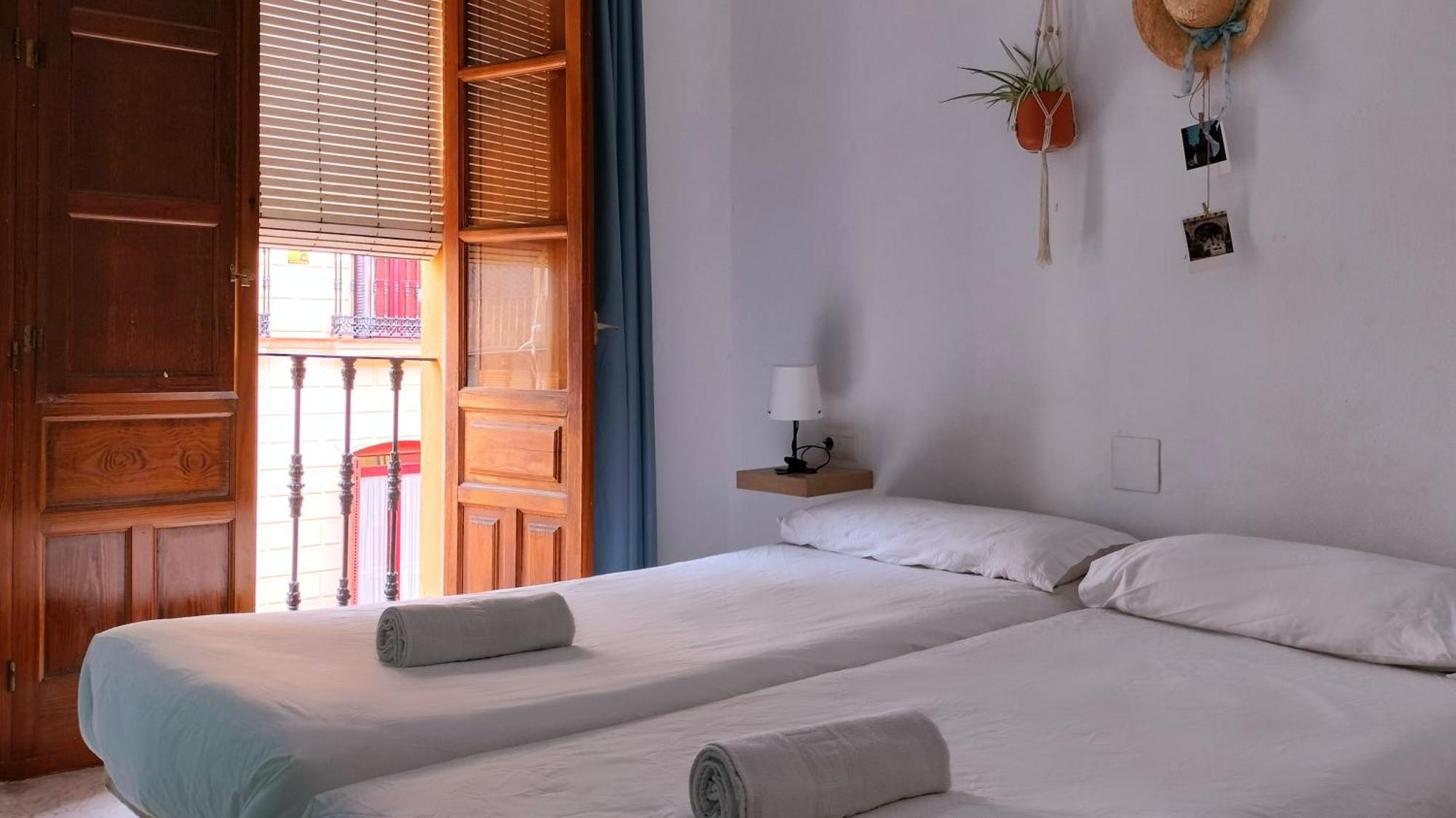 Apartamento En Sevilla Centro Con Vistas A La Plaza Alameda De Hercules - Hasta 6 Personas Zewnętrze zdjęcie